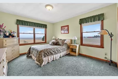 10023 Auburn Road, Winnebago, IL 61088 - Photo 33