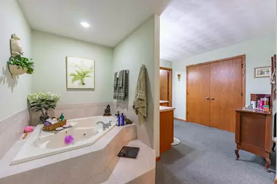 10023 Auburn Road, Winnebago, IL 61088 - Photo 29