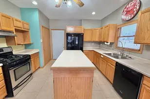 3833 Pepper Dr, Rockford, IL 61114 - Photo 13