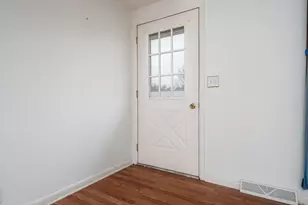 1231 Van Stone Dr, Machesney Park, IL 61115 - Photo 5