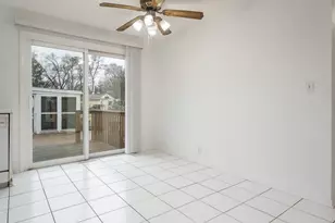 1231 Van Stone Dr, Machesney Park, IL 61115 - Photo 9