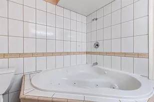 5936 Sandringham Ln, Rockford, IL 61107 - Photo 15