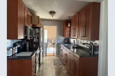 2430 8th Street, Peru, IL 61354 - Photo 7