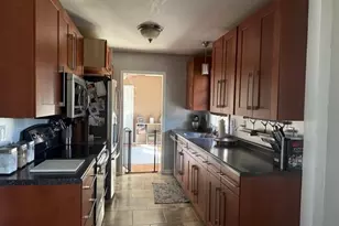 2430 8th St, Peru, IL 61354 - Photo 7