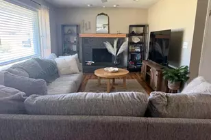 2430 8th St, Peru, IL 61354 - Photo 11