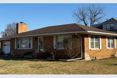 2430 8th Street, Peru, IL 61354 - Photo 1