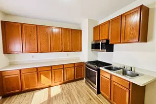 2930 11th St, Rockford, IL 61109 - Photo 5