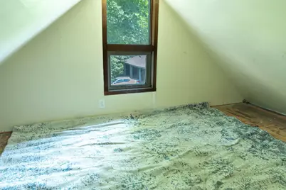 302 E Prospect Terrace, Freeport, IL 61032 - Photo 9