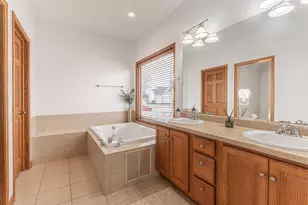 5627 Waters Bend Dr, Belvidere, IL 61008 - Photo 25