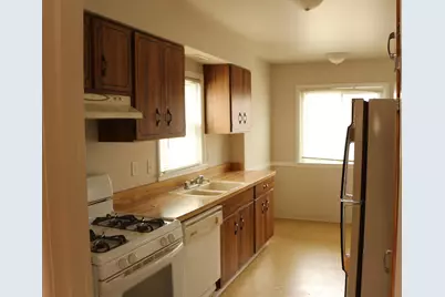 1103 Scottswood, Rockford, IL 61107 - Photo 5