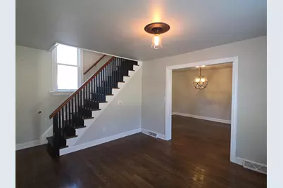 900 Ridgewood Drive, Rockford, IL 61107 - Photo 9