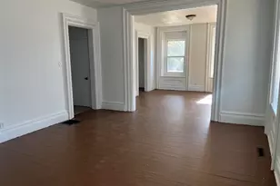 404-406 E Prospect Terrace, Freeport, IL 61032 - Photo 3