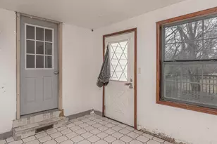 1120 Ogilby Rd, Rockford, IL 61102 - Photo 3