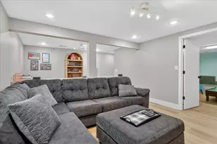 591 Rivercove Ct, Machesney Park, IL 61115 - Photo 33