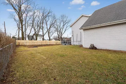 591 Rivercove Ct, Machesney Park, IL 61115 - Photo 43