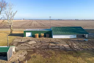 190 N 20th Rd, Peru, IL 61354 - Photo 11