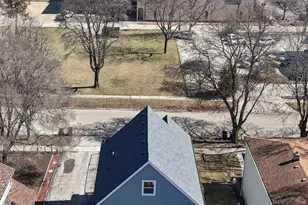 2808 Elisha Ave, Zion, IL 60099 - Photo 7
