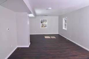 2808 Elisha Ave, Zion, IL 60099 - Photo 15