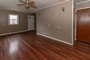 2107 22nd St, Rockford, IL 61108 - Photo 5
