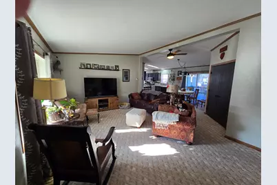 8686 Dutch Elm Court, Roscoe, IL 61073 - Photo 5