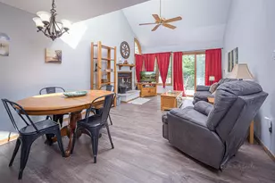 33 Creekwood Ln, Galena, IL 61036 - Photo 7