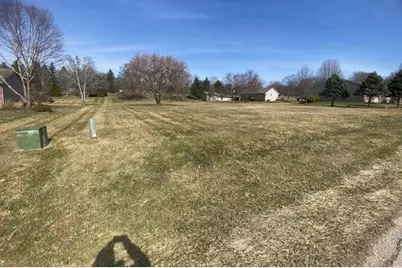 11831 Bowen Parkway, Roscoe, IL 61073 - Photo 5