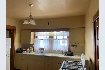 906 Somonauk Street, Sycamore, IL 60178 - Photo 9