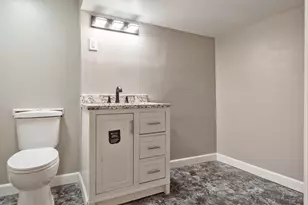 3439 Latham St, Rockford, IL 61103 - Photo 25