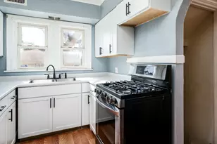 3439 Latham St, Rockford, IL 61103 - Photo 11