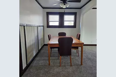 1173 W Pleasant Street, Freeport, IL 61032 - Photo 5