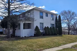 1173 W Pleasant St, Freeport, IL 61032 - Photo 23