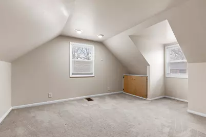 1615 Warren Road, Rockford, IL 61108 - Photo 9