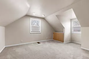 1615 Warren Rd, Rockford, IL 61108 - Photo 9
