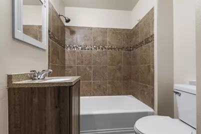 1615 Warren Road, Rockford, IL 61108 - Photo 5