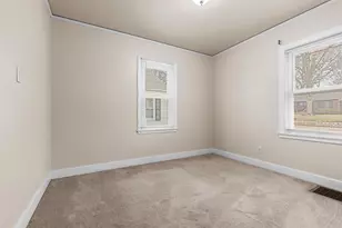 1615 Warren Rd, Rockford, IL 61108 - Photo 7