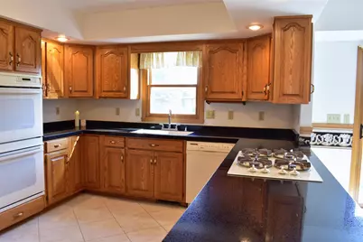 8405 Centaur Drive, Machesney Park, IL 61115 - Photo 15