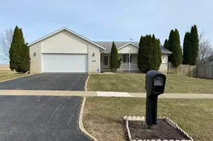 3188 Kregel Dr, Rockford, IL 61109 - Photo 1