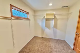 8083 S Green St, Grand DeTour, IL 61021 - Photo 13