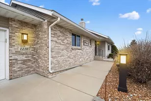 1210 Lake Summerset Rd, Davis, IL 61019 - Photo 11