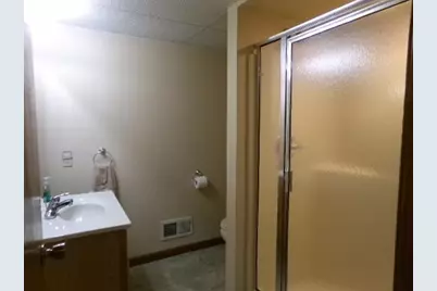 2115 Cimarron Drive, Freeport, IL 61032 - Photo 21