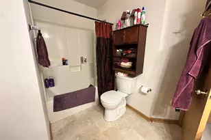 47D Rolling Oaks Rd, Sugar Grove, IL 60554 - Photo 13