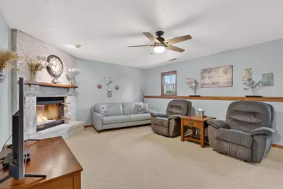 4015 Kindlewood Trail, Cherry Valley, IL 61016 - Photo 37