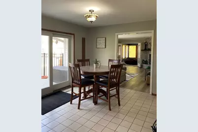 676 Sioux Drive, Freeport, IL 61032 - Photo 7