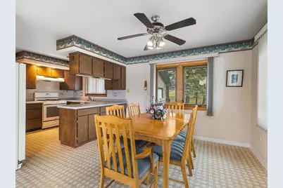 840 Breckenboro Drive, Lake Summerset, IL 61019 - Photo 21