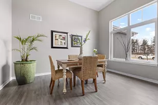 4144 Trimble Ln, Rockford, IL 61102 - Photo 5