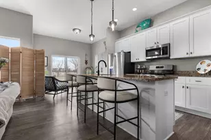 4144 Trimble Ln, Rockford, IL 61102 - Photo 9