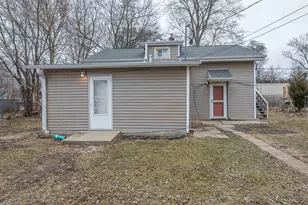2916 Sewell St, Rockford, IL 61109 - Photo 1