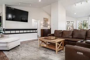 348 Indian Trail, Rockton, IL 61072 - Photo 15