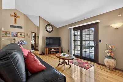 6843 Red Oak Lane, Garden Prairie, IL 61038 - Photo 17