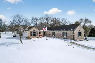 6843 Red Oak Ln, Garden Prairie, IL 61038 - Photo 3
